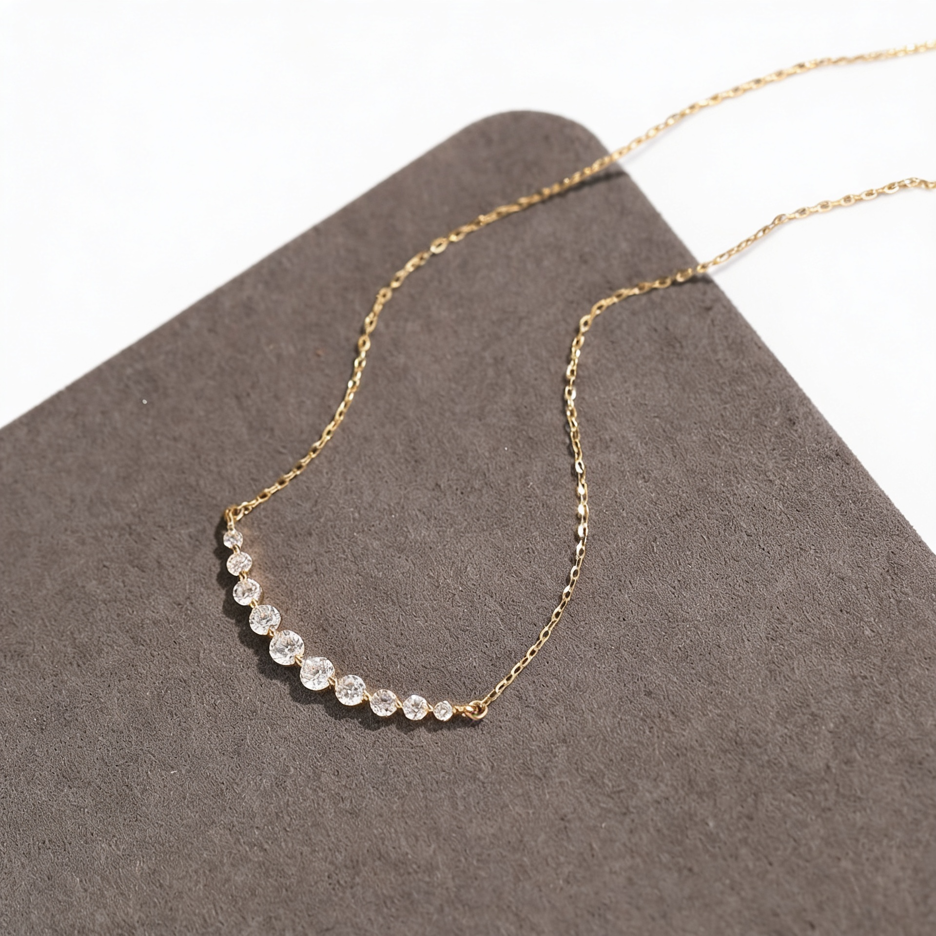 .52 CT Smile Lab-grown Diamond Necklace in 18K Gold