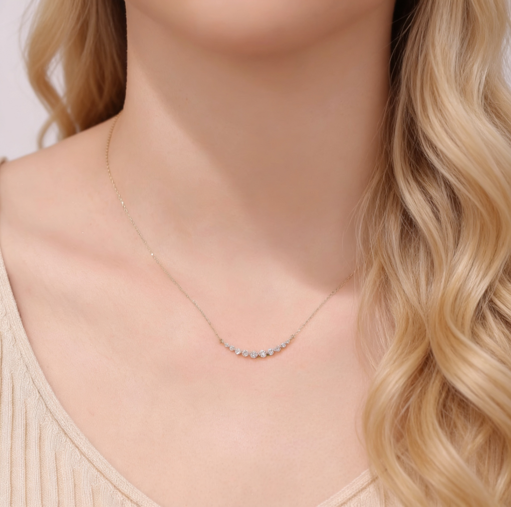 .52 CT Smile Lab-grown Diamond Necklace in 18K Gold