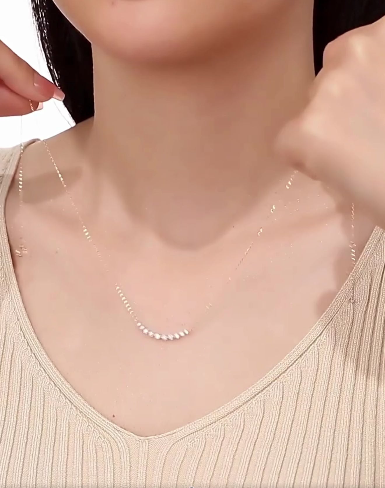 .52 CT Smile Lab-grown Diamond Necklace in 18K Gold